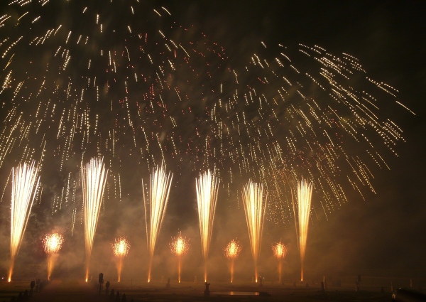 Feuerwerk Frankreich II   108.jpg